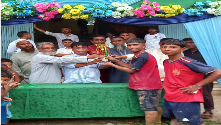 ফুটবল ফাইনাল প্রতিযোগিতা অনুষ্ঠিত
